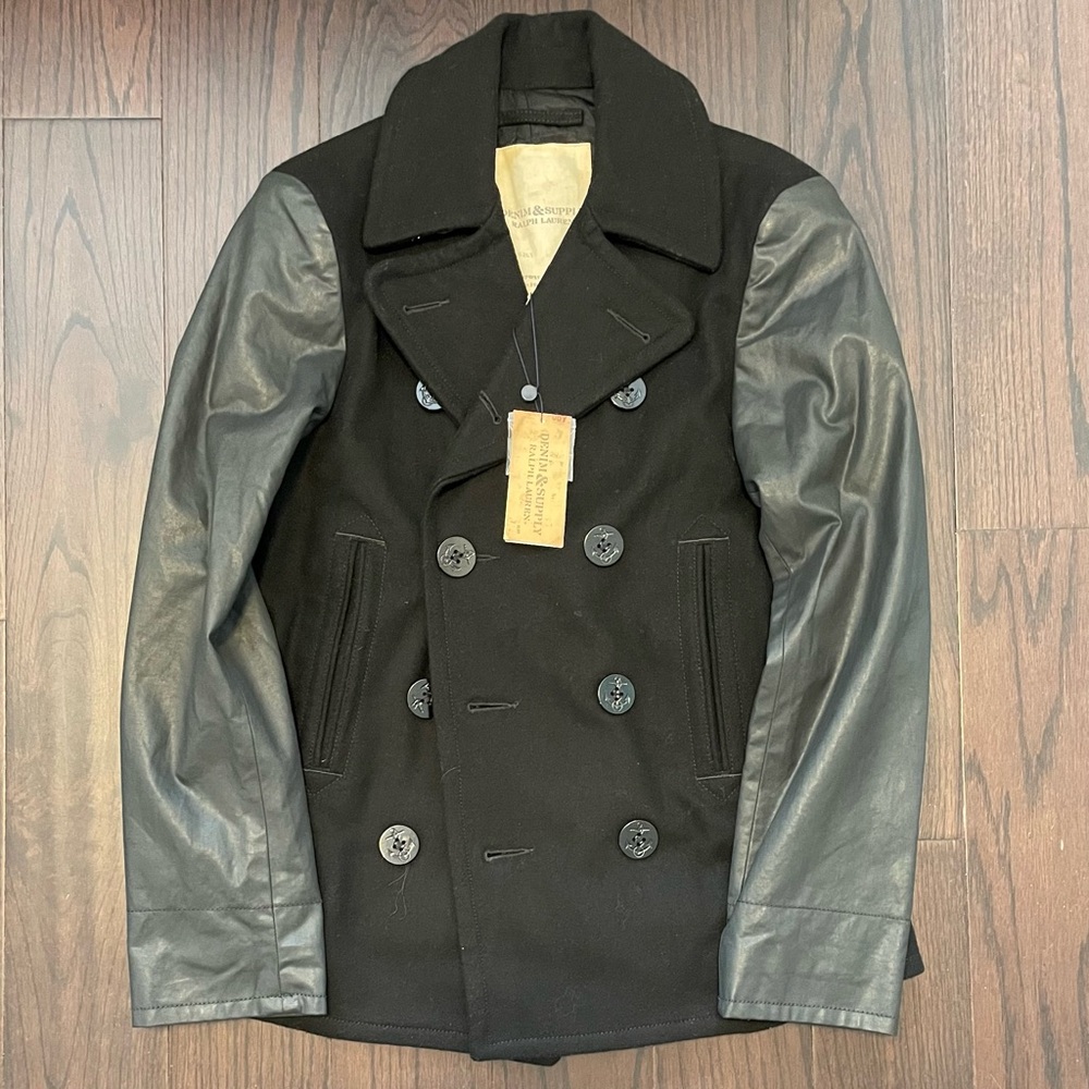 (Rare) New Ralph Lauren peacoat, stylish, warm, best for fall